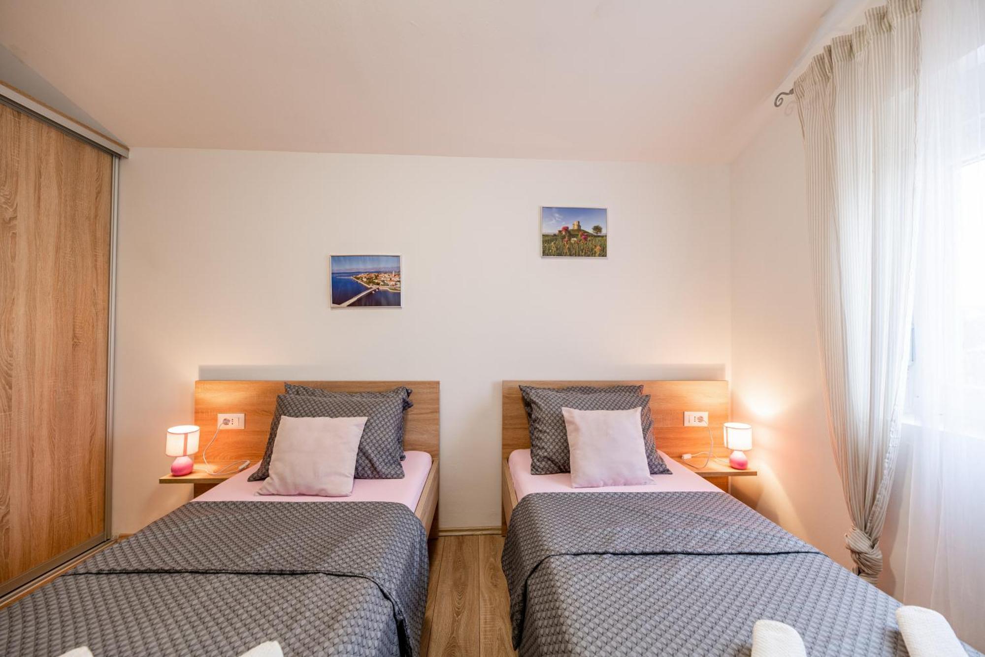 Holiday Home Aria Nin Esterno foto